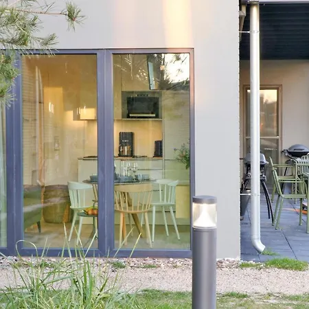 Apartment 2 Bedroom Cozy In Lembruch-duemmer *