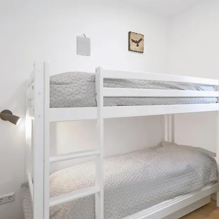 2 Bedroom Cozy In Lembruch-duemmer *